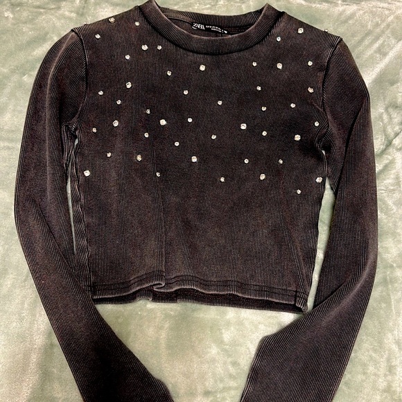 ZARA NWT Washed Black Jeweled 💎 Cropped Long Sleeve - Picture 1 of 3
